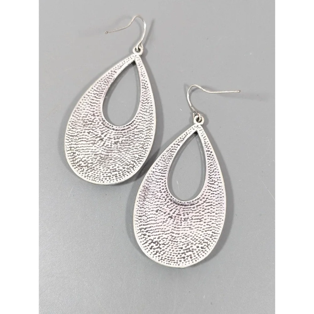 Boho Western‎ Chic Pebble Texture Teardrop Long Dangle Earrings Silver Tone